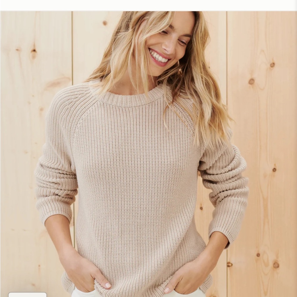 Jenni Kayne Beige Scoop Neck Ribbed Knit Sweater